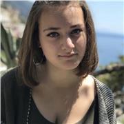 Studentessa(17anni)offre lezioni private a bambini(scuole elementari) e ragazzi(scuola media)